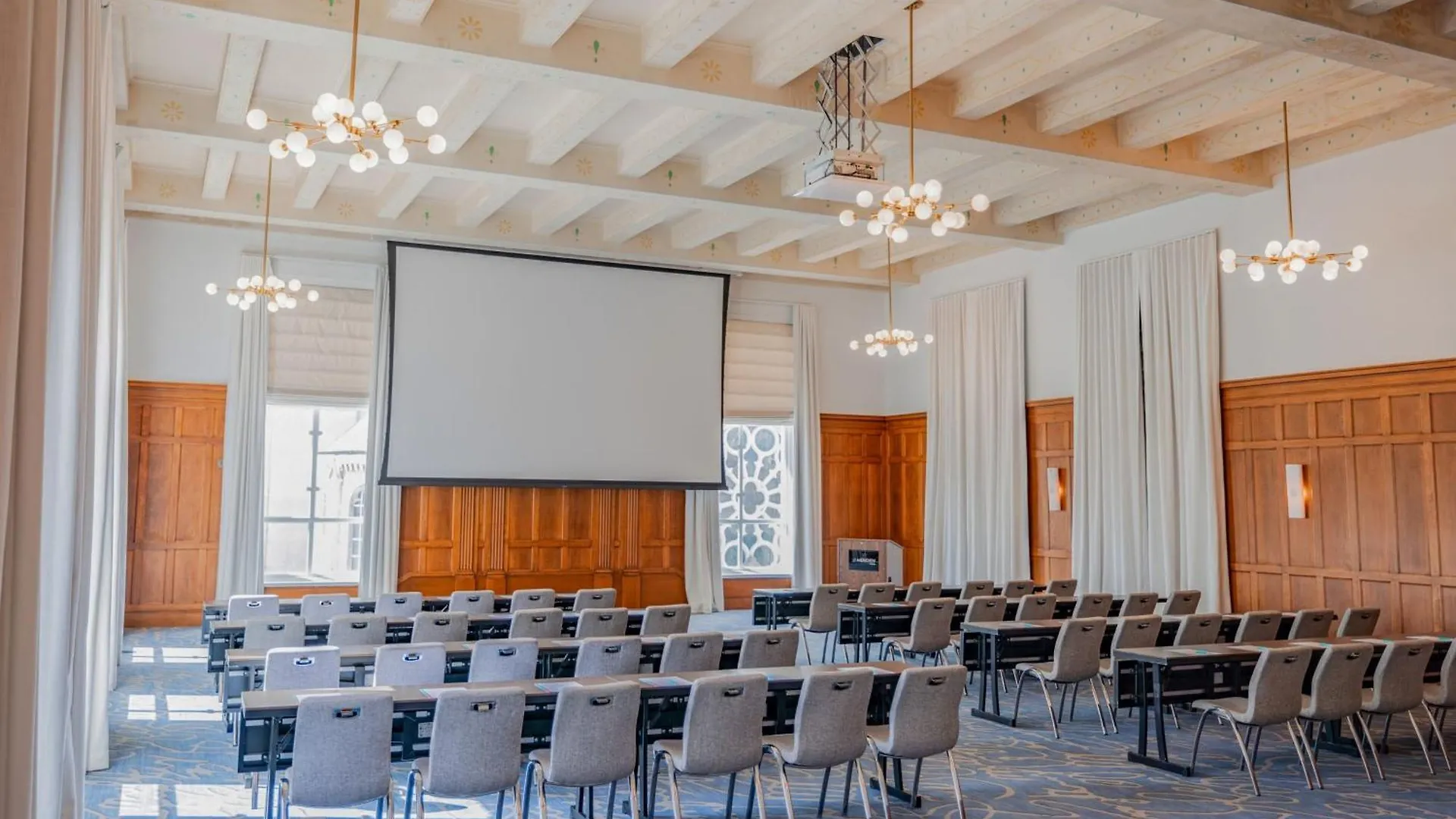 Hotel Le Meridien Tampa, The Courthouse